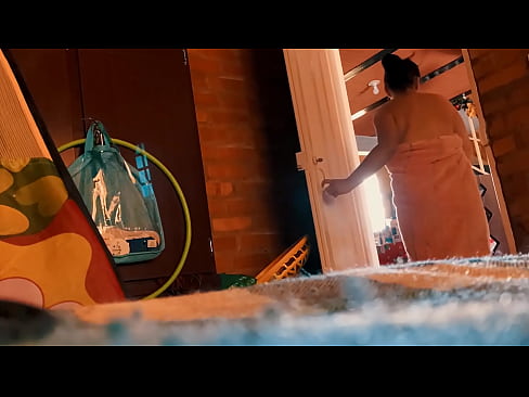 ❤️ Min farbror följer mig in i duschen och knullar mig medan jag duschar. ❤❌ Fuckvideo at sv.xxx-wow-net.ru ️❤