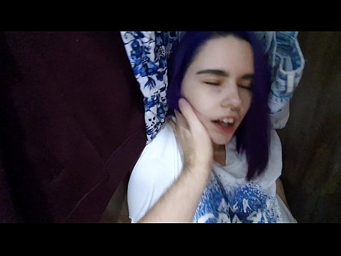 ❤️ Hittade min syster i garderoben och hjälpte henne att komma ❤❌ Fuckvideo at sv.xxx-wow-net.ru ️❤